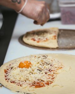 L'équipe K'Mila Pizza - artisans pizzaiolos depuis 2012